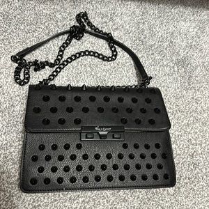 Brand new never used fun bag! Great gift idea